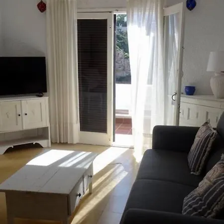 Apartamento Aloha Apartman *
